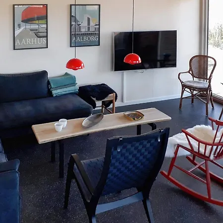 8 Person In Vestervig-by Traum *