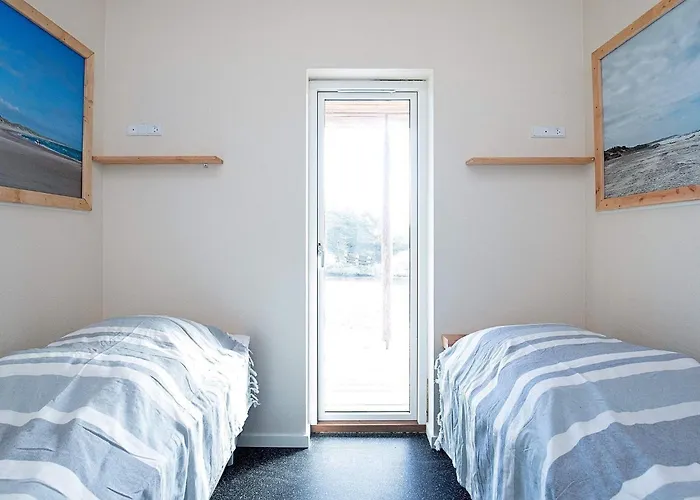 8 Person In Vestervig-by Traum *